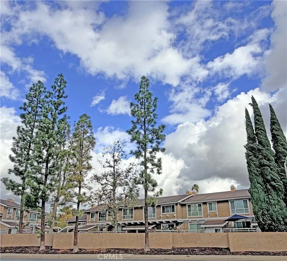 917 W Imperial Highway #H