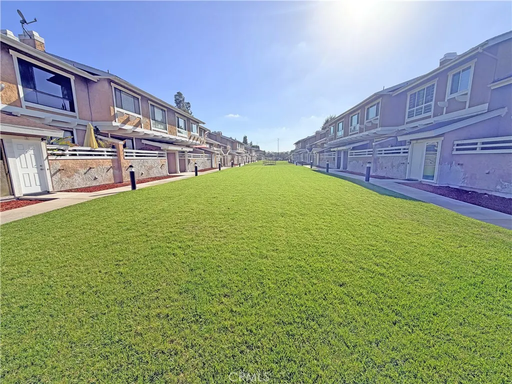 917 W Imperial Highway #H