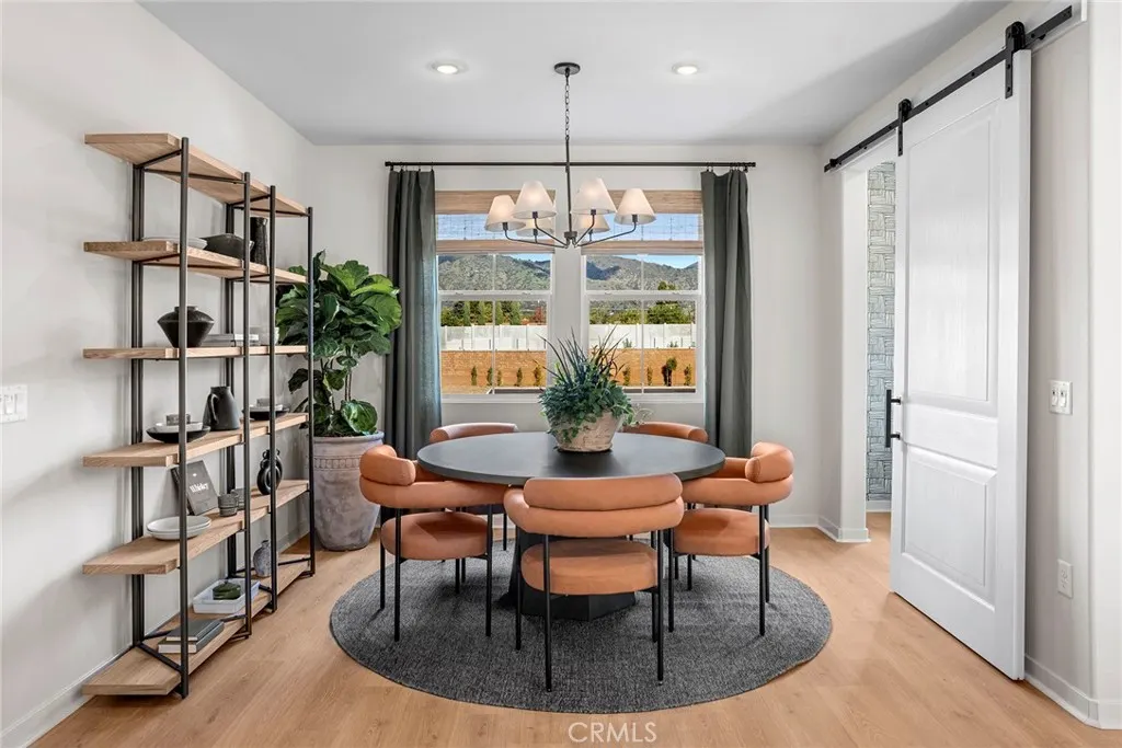 556 Gregory Way