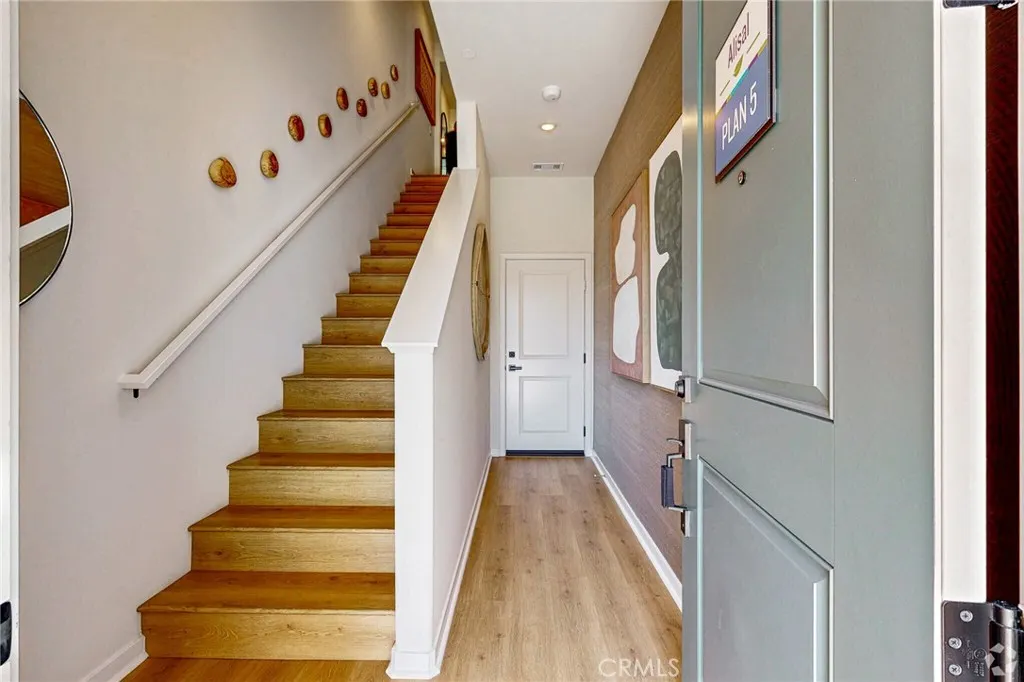 556 Gregory Way