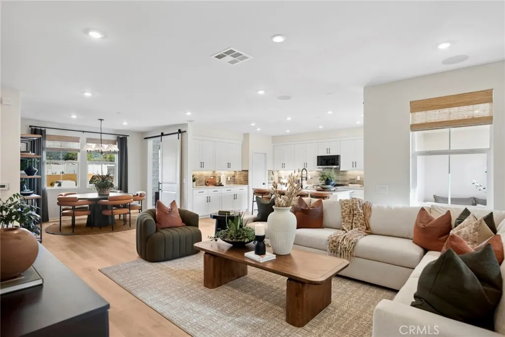556 Gregory Way