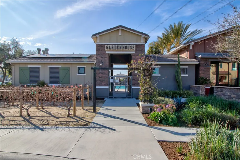 8394 Tamarack Street