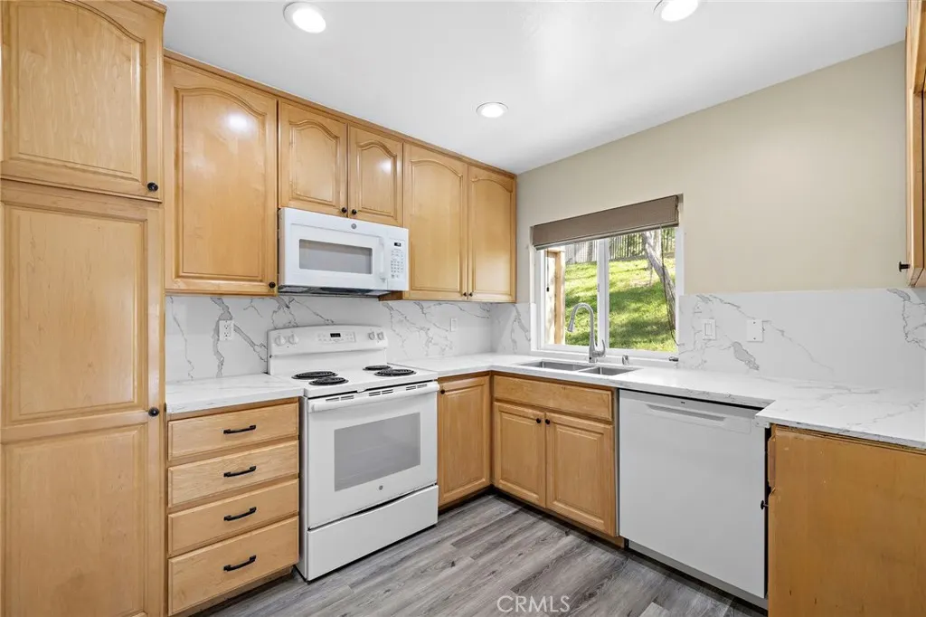 2985 Gingerwood