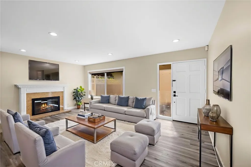 2985 Gingerwood