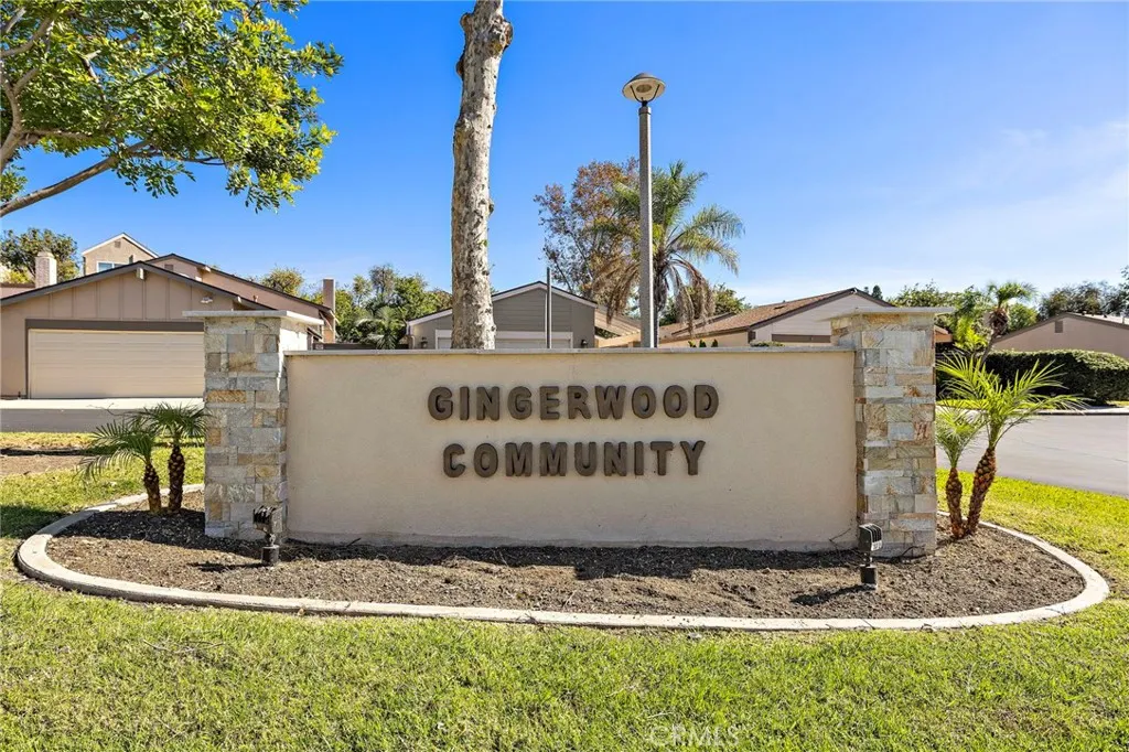 2985 Gingerwood
