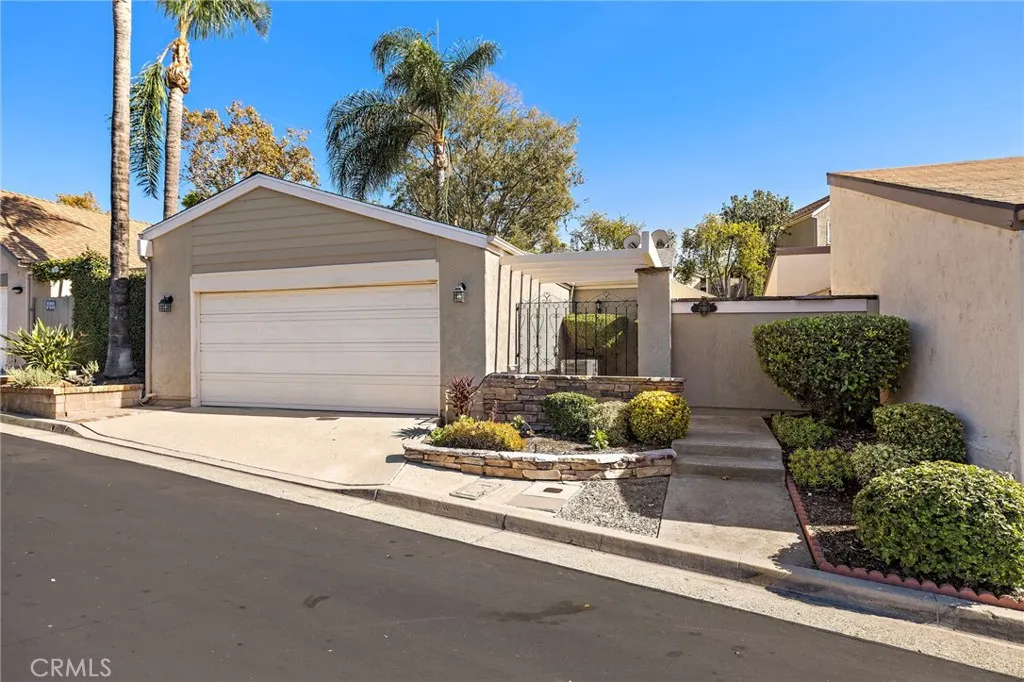 2985 Gingerwood