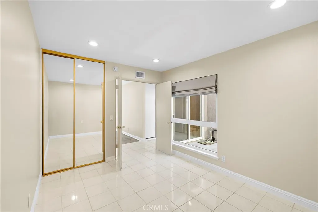 2985 Gingerwood