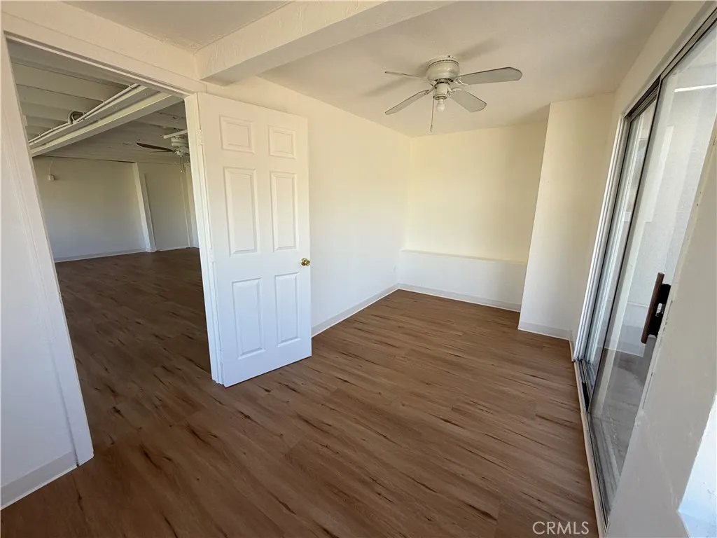 1207 Selkirk