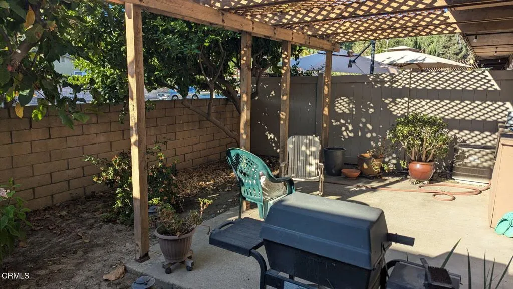 525 N Laurel Valley Drive