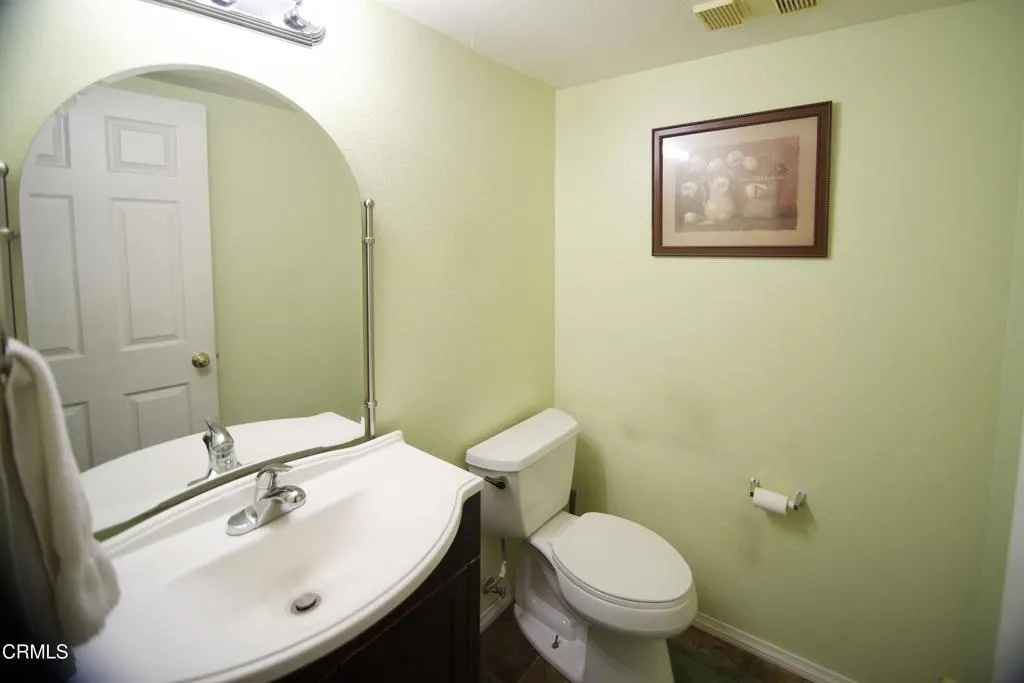 1931 E Huntington Drive, #F