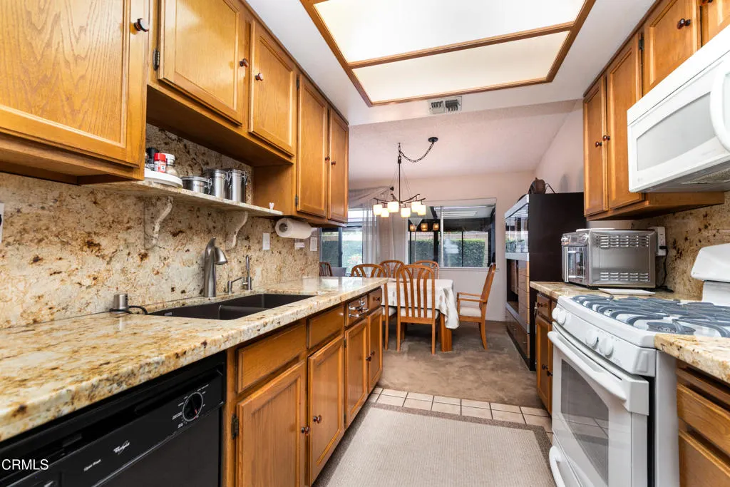 945 Shady Lane