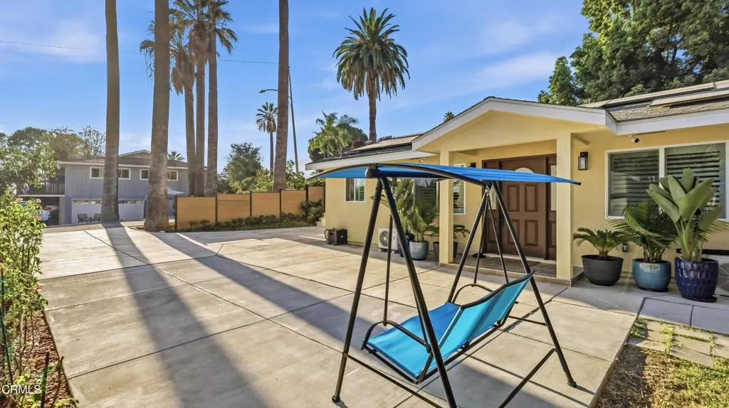 1016 N Palm Drive