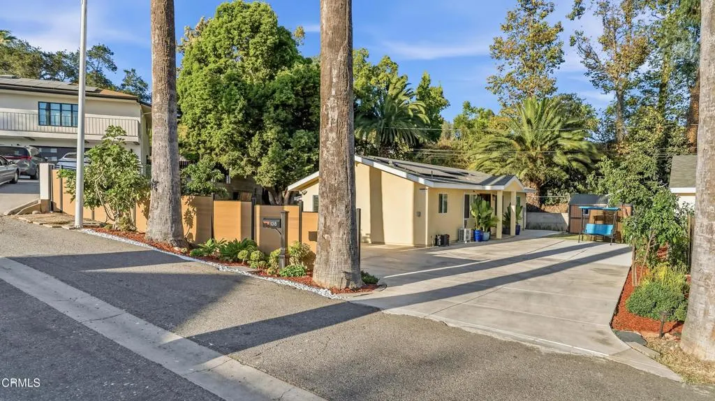 1016 N Palm Drive