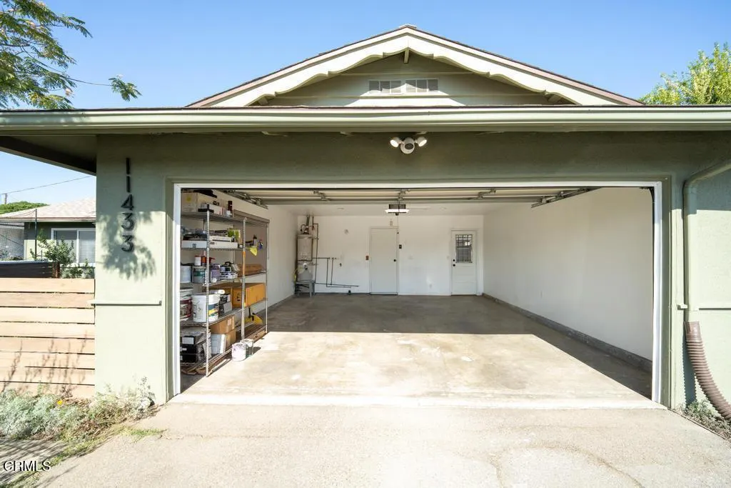11433 Hallwood Drive