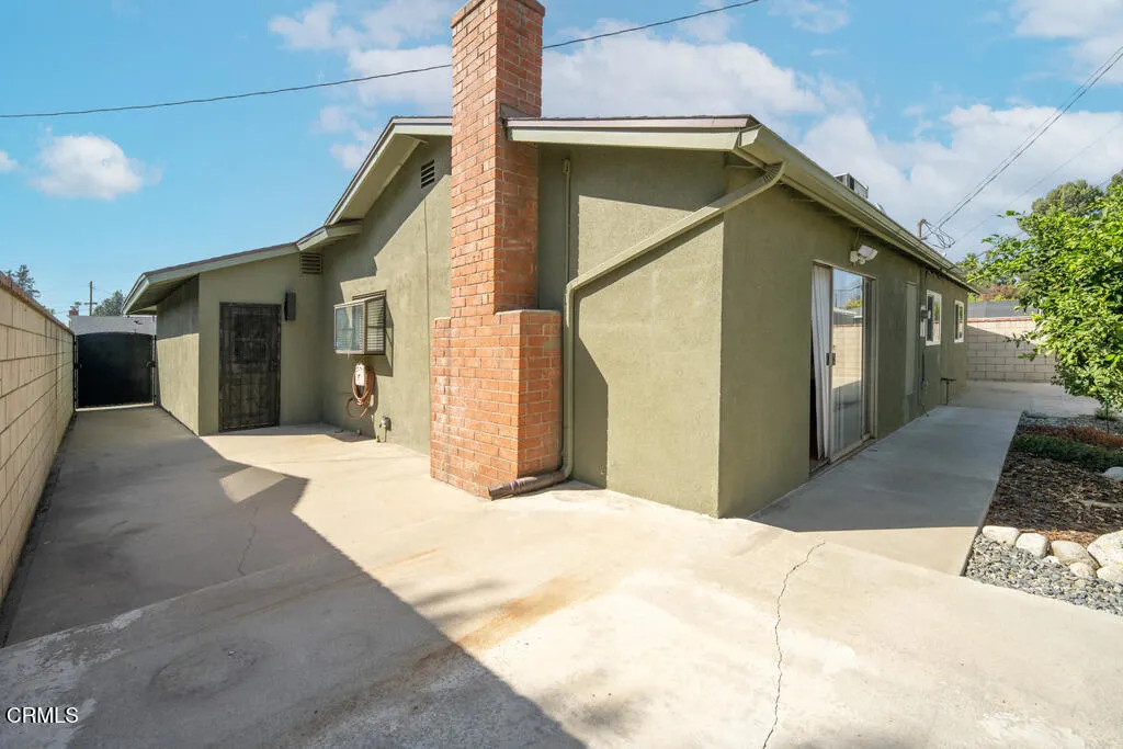 11433 Hallwood Drive