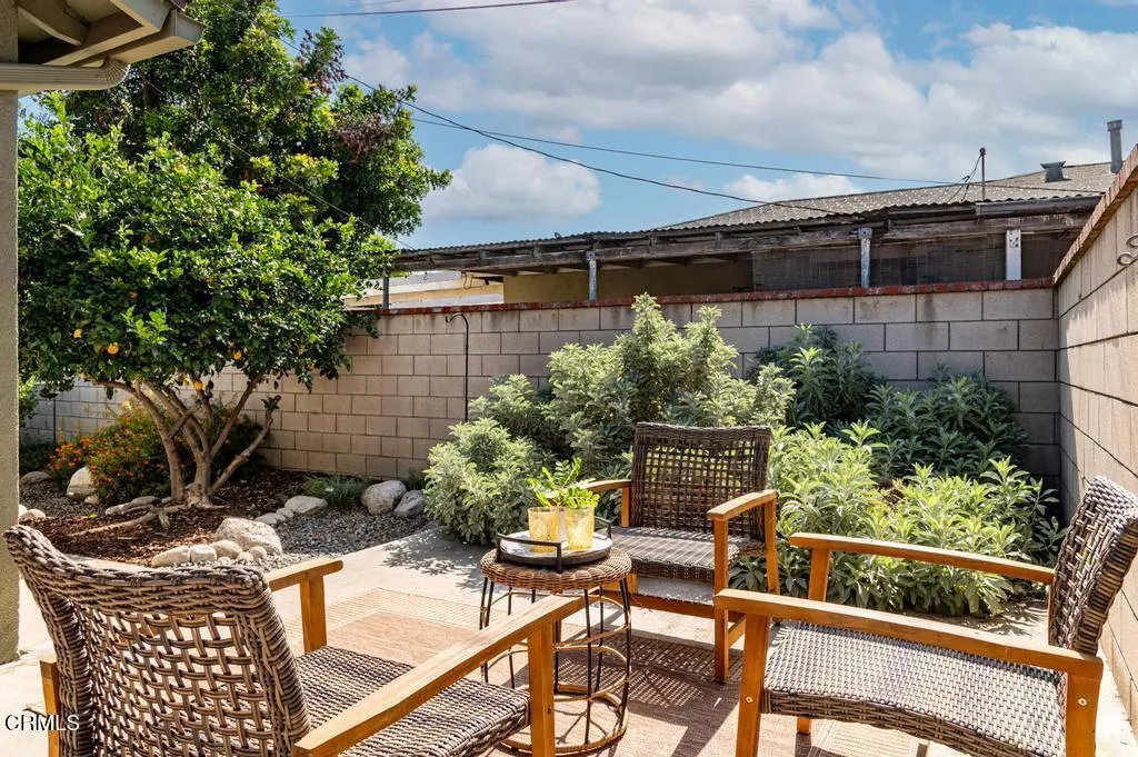 11433 Hallwood Drive