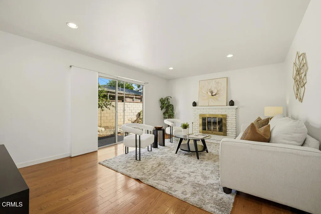 11433 Hallwood Drive