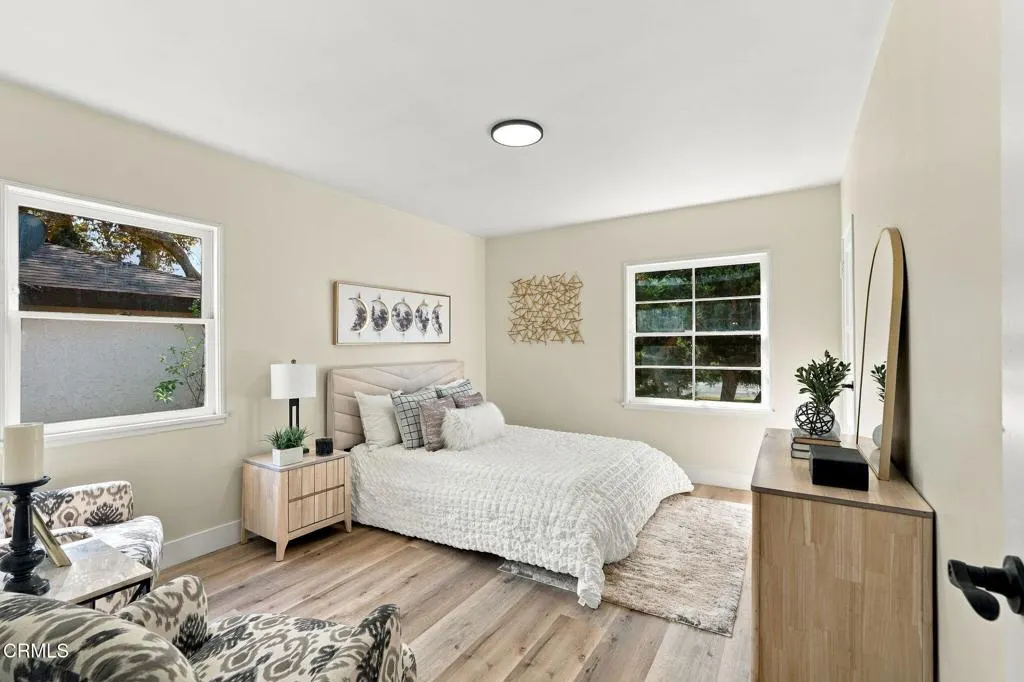 1582 Ganesha Place