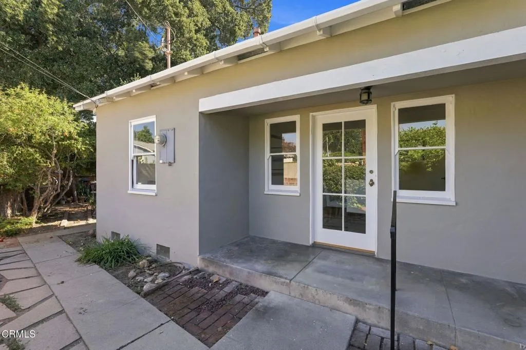 1582 Ganesha Place
