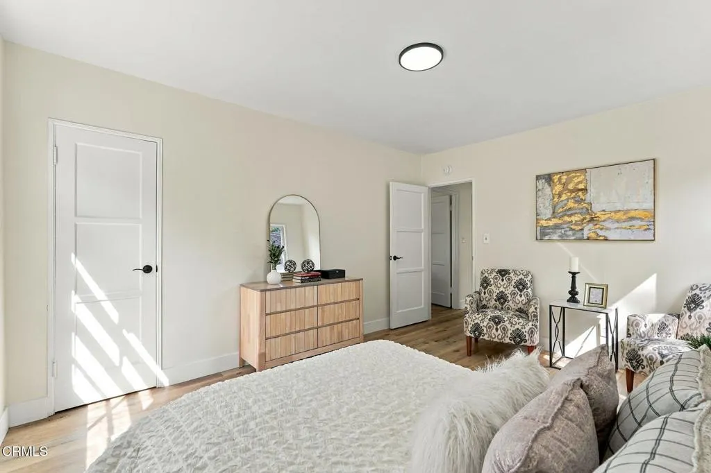 1582 Ganesha Place