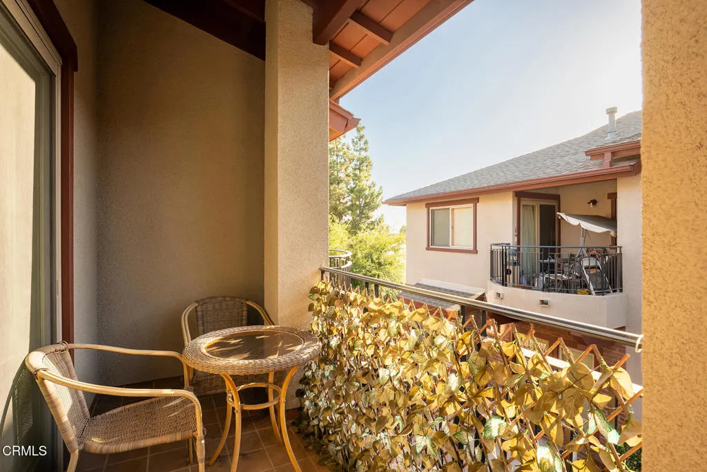 705 S Azusa Avenue #G