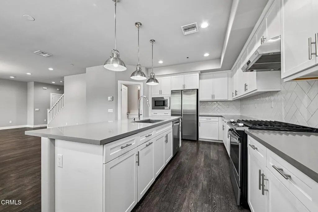 155 N Wabash Avenue #7