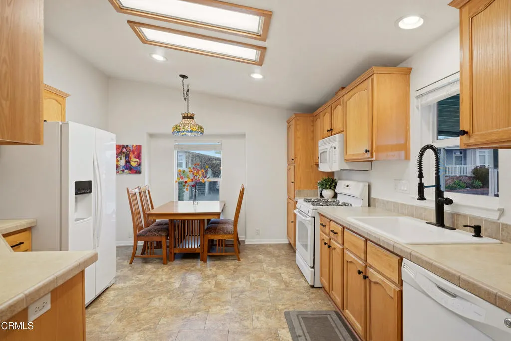 3530 Damien Avenue #111