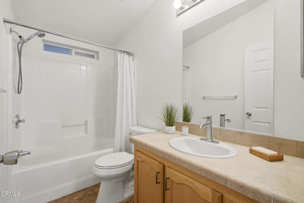 3530 Damien Avenue #111