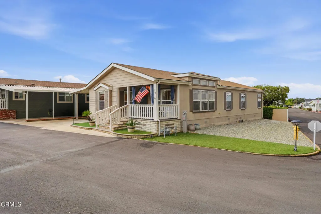 3530 Damien Avenue #111