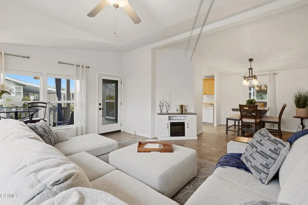 3530 Damien Avenue #111