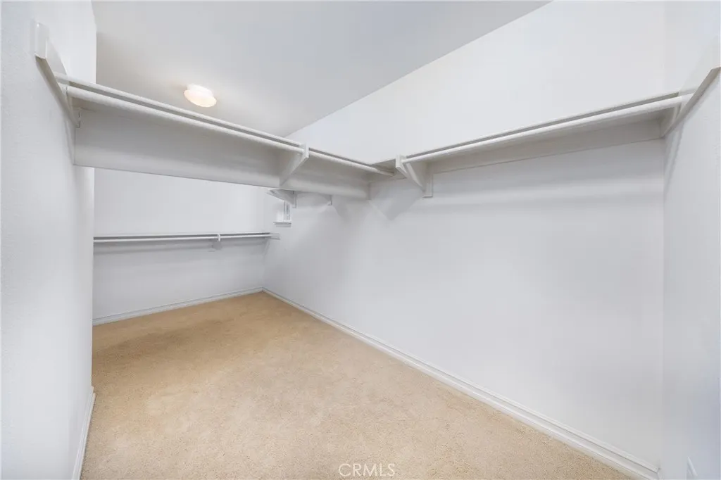 2225 Saratoga Lane