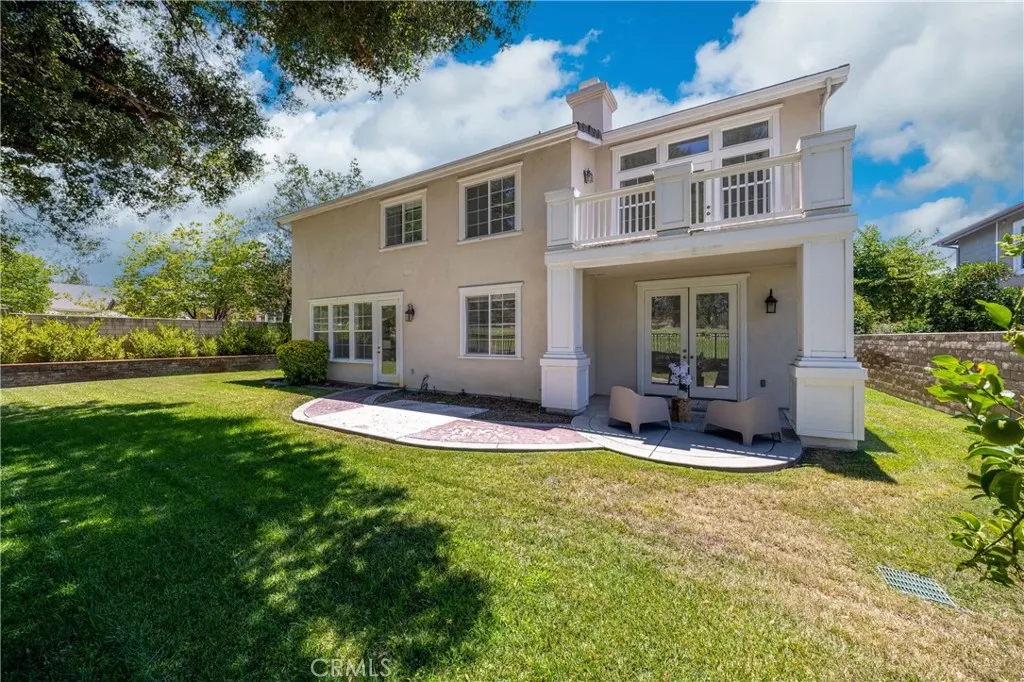 2225 Saratoga Lane