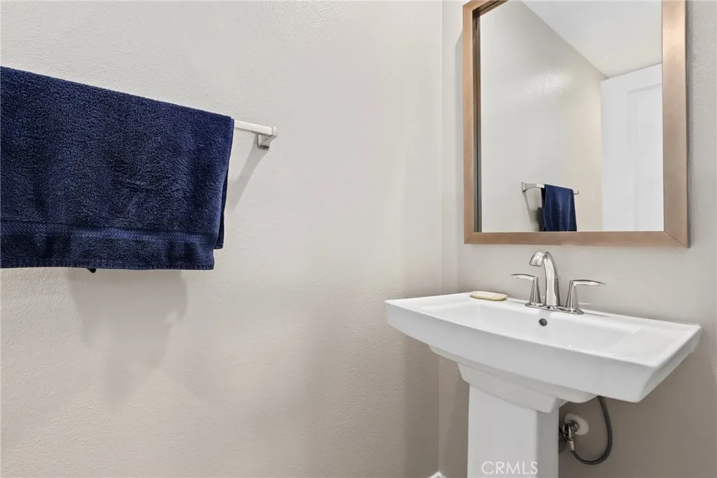 645 W Foothill Boulevard, #10