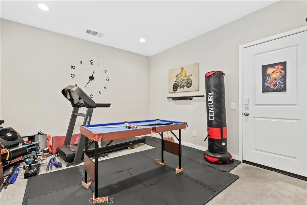 645 W Foothill Boulevard, #10