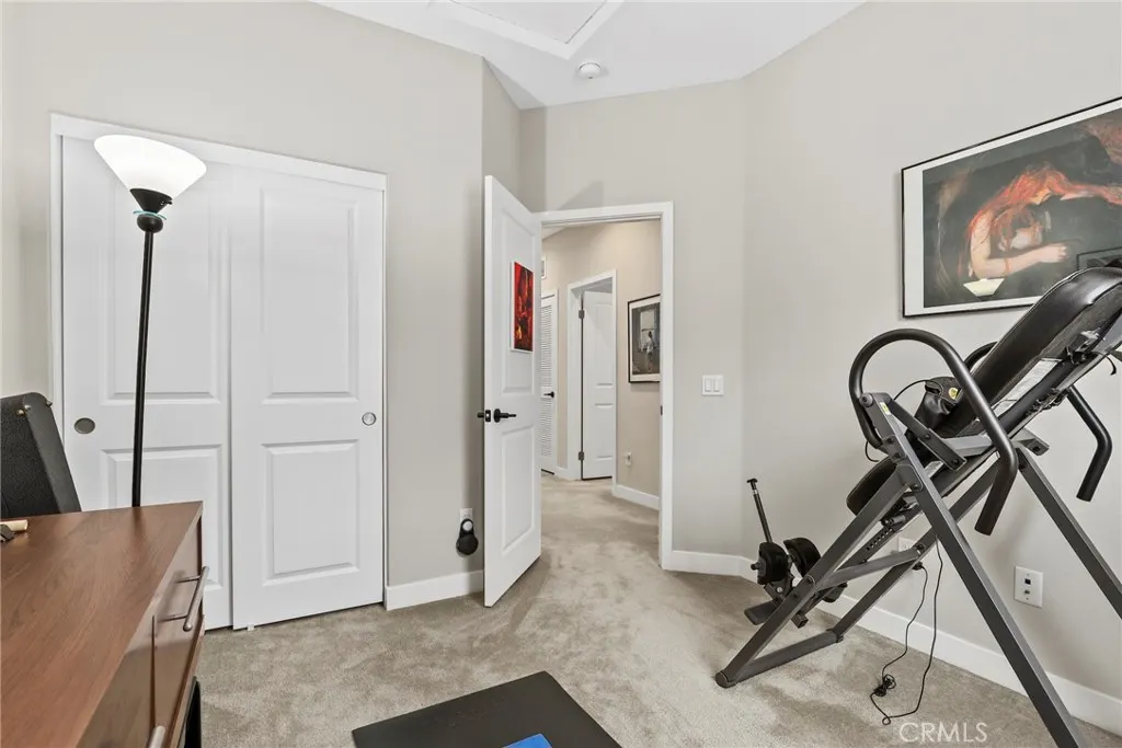 645 W Foothill Boulevard, #10