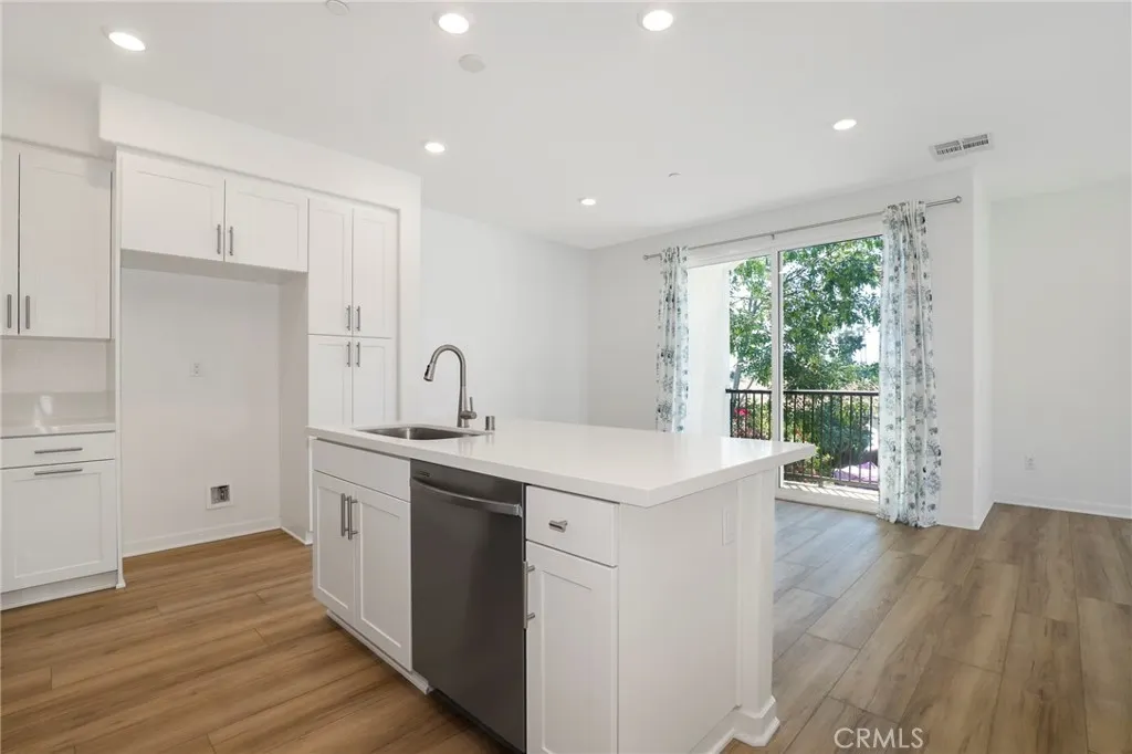 661 Panorama Lane