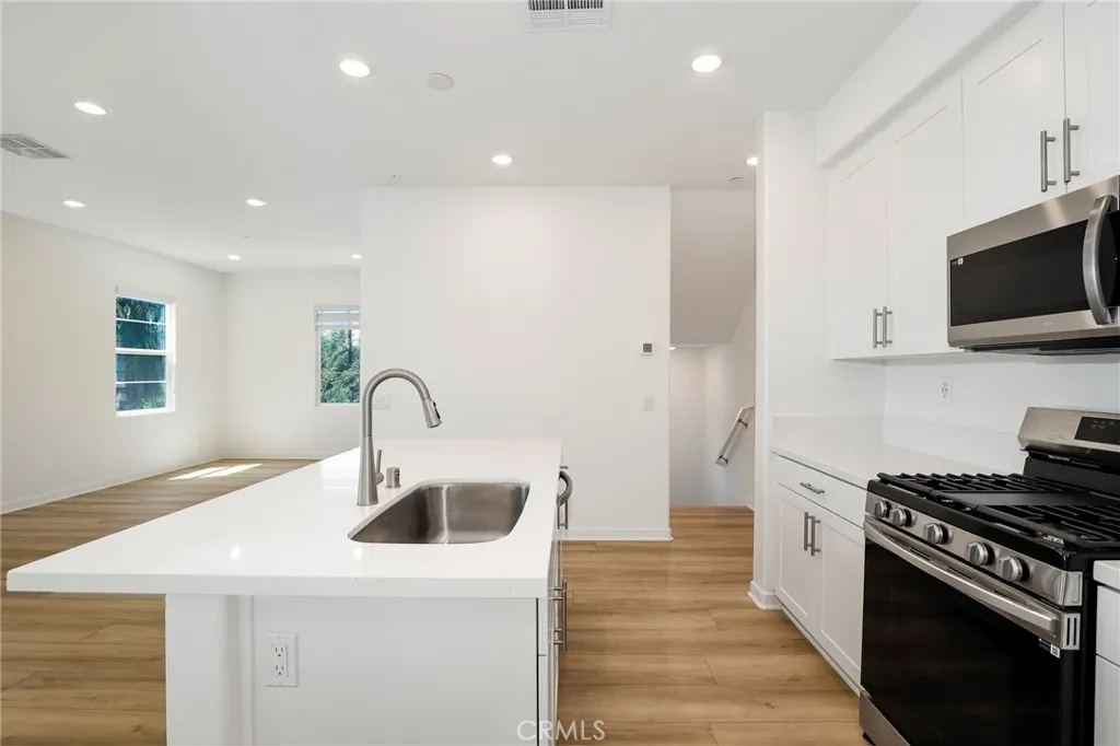 661 Panorama Lane