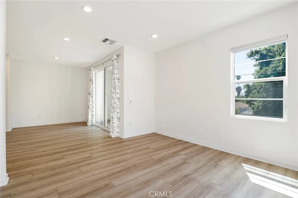 661 Panorama Lane