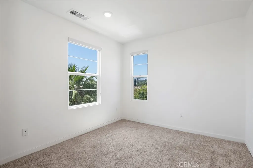 661 Panorama Lane