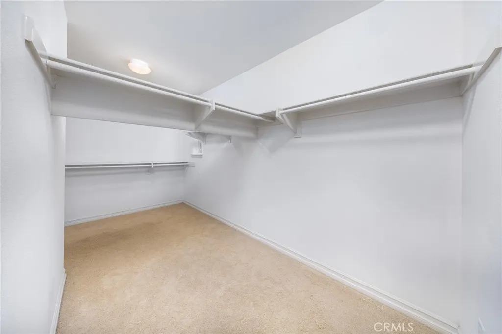 2225 Saratoga Lane