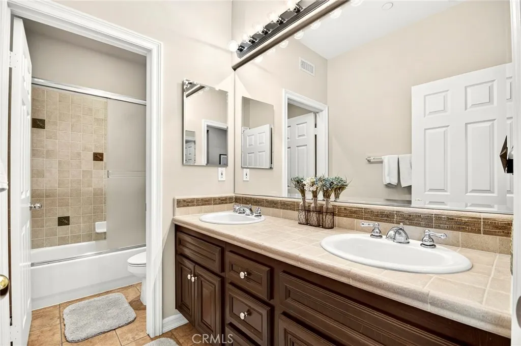 36 Foxtail Court