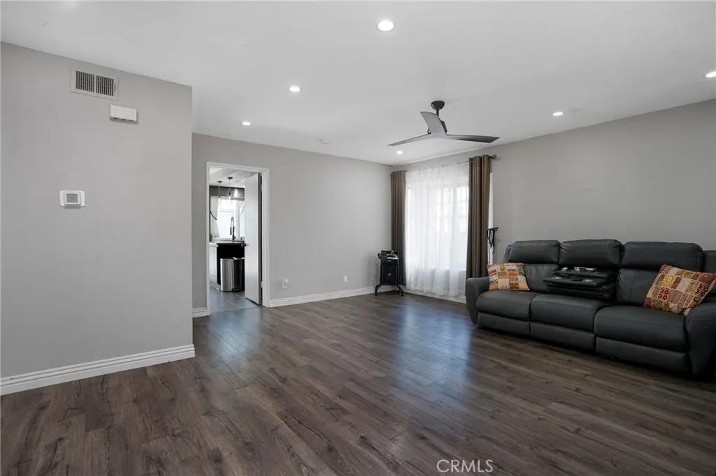 2580 Huntington #H