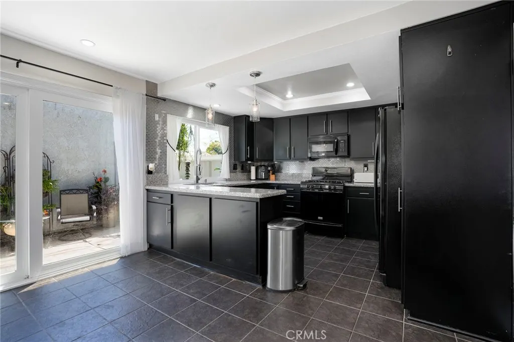 2580 Huntington #H