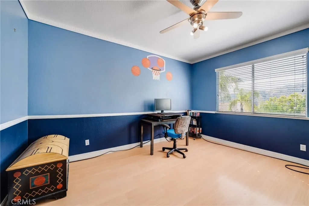 6137 Ridgemont