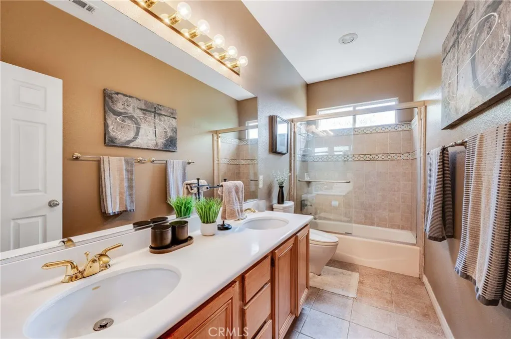 6137 Ridgemont