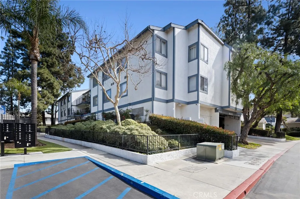 1694 Bridgeport