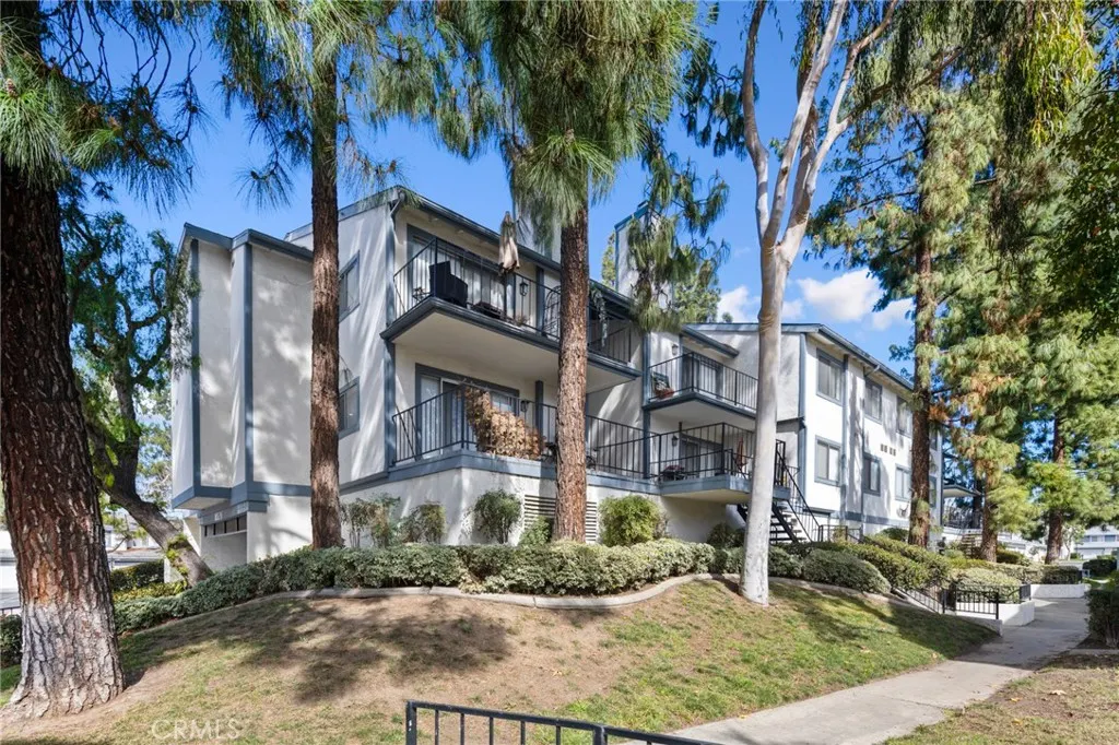 1694 Bridgeport
