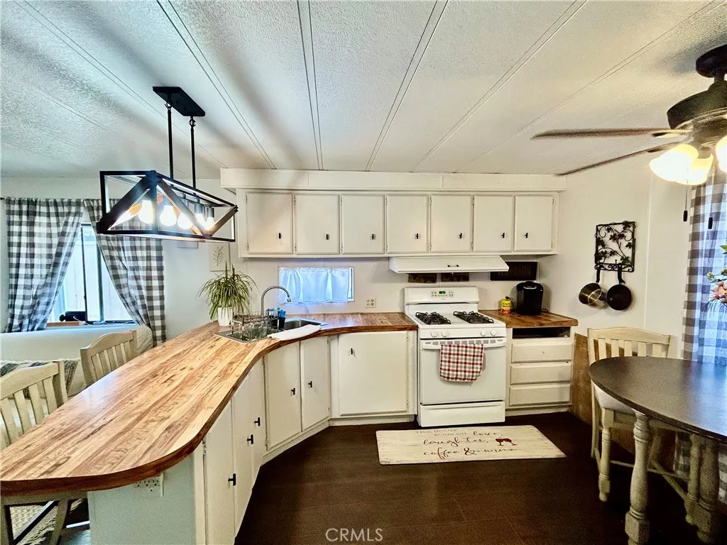 925 Bonita Avenue, #3