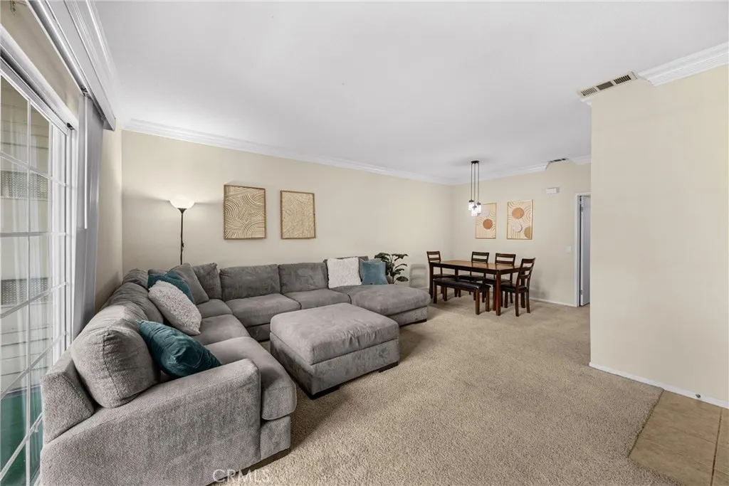 777 S Citrus Avenue, #221
