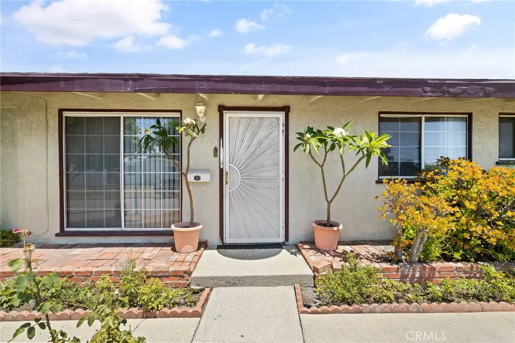 816 Delay Avenue